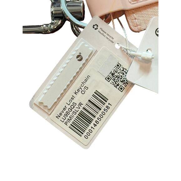 Lululemon Never Lost Keychain U9BGQS in PIMI/SLVR Pink Mist Metallic Silver NWT - Picture 6 of 7